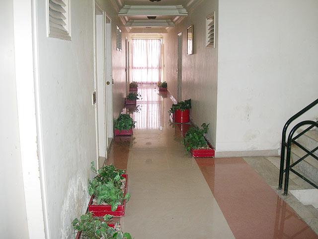 Hotel Aditya Rajkot Luaran gambar