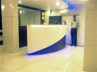 Hotel Aditya Rajkot Luaran gambar